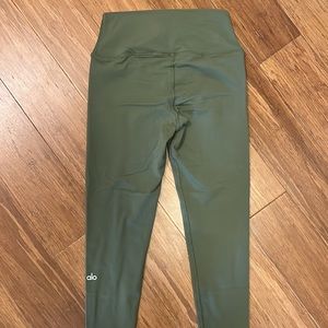 Alo Logo 7/8 High Waist Airbrush Legging